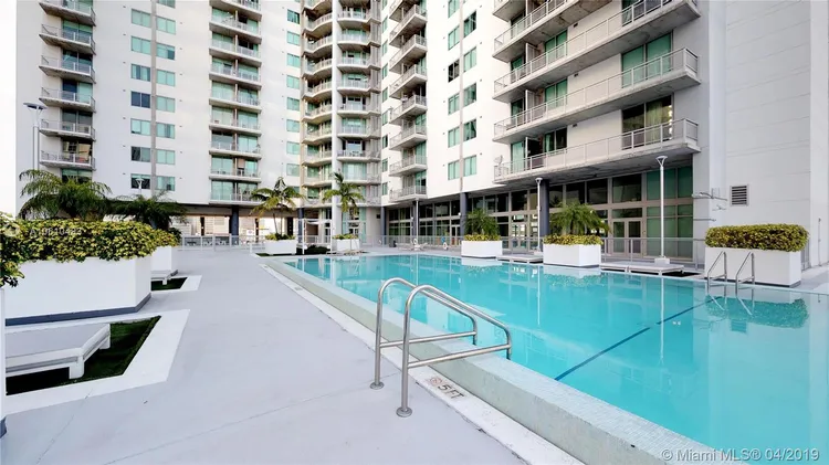 Neo Vertika #2725 image #38