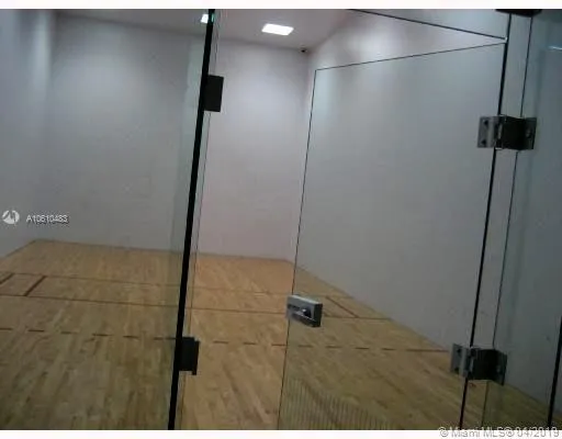 Neo Vertika #2725 image #92