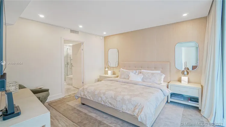 SLS Lux Brickell #3105 image #16