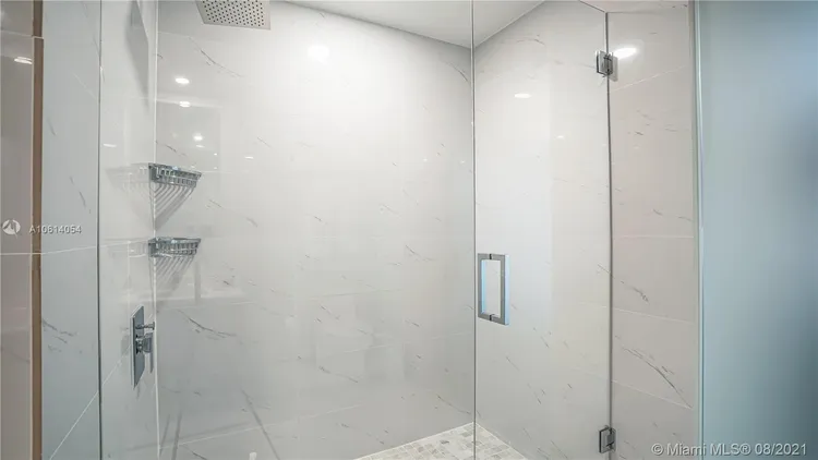 SLS Lux Brickell #3105 image #27