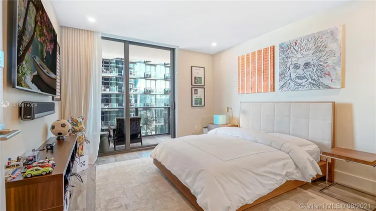 SLS Lux Brickell #3105 image #31