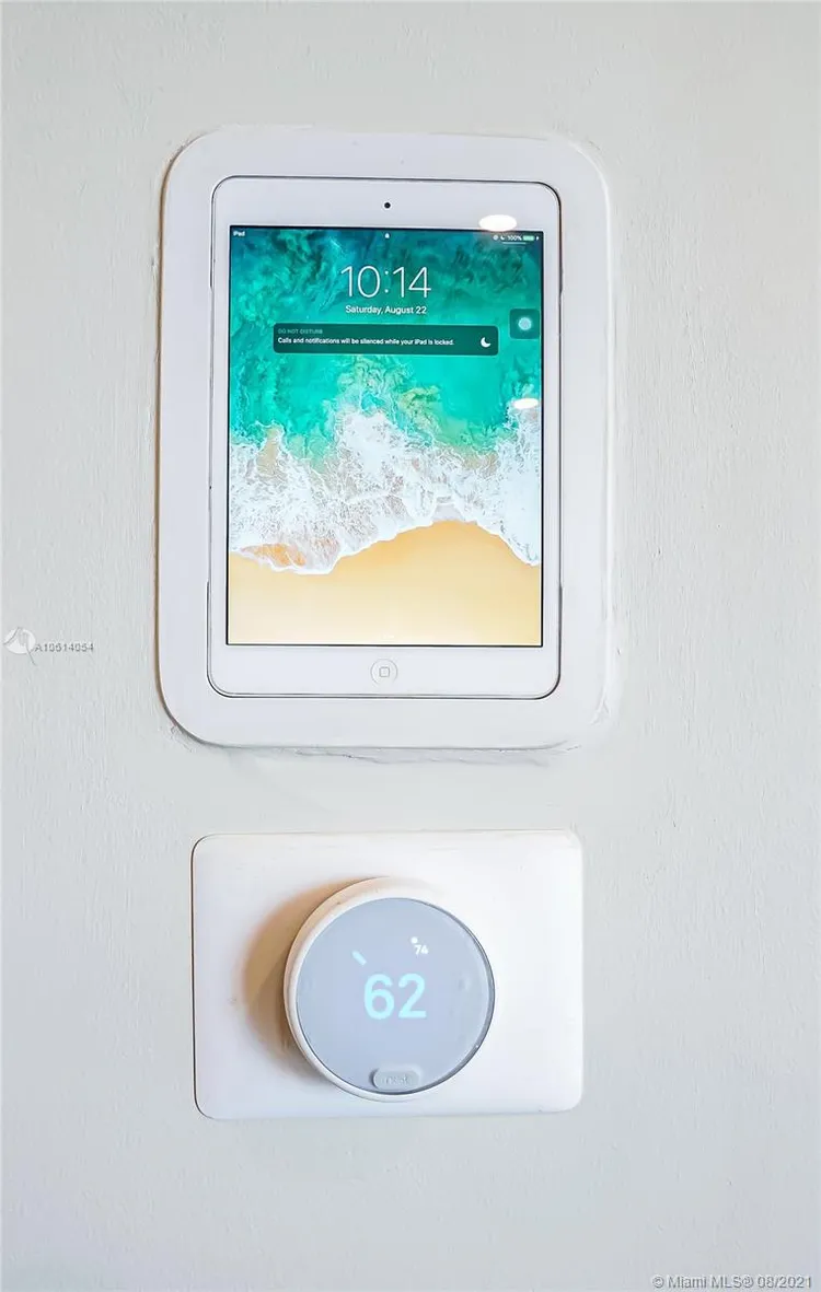 SLS Lux Brickell #3105 image #33