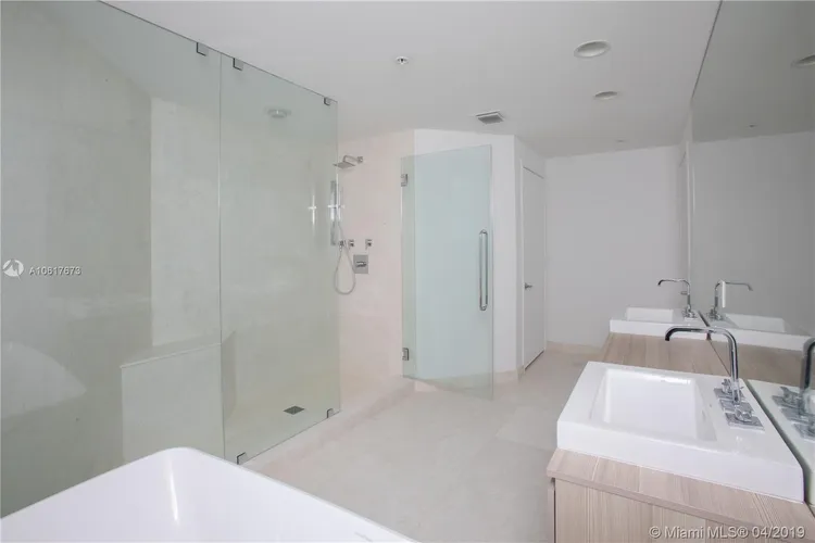 Marina Palms Yacht Club and Residences North Tower #1003 image #10