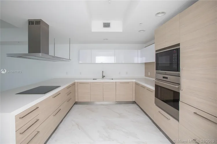 Marina Palms Yacht Club and Residences North Tower #1003 image #12