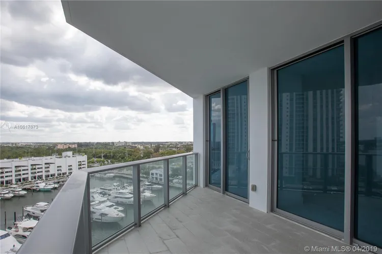 Marina Palms Yacht Club and Residences North Tower #1003 image #25