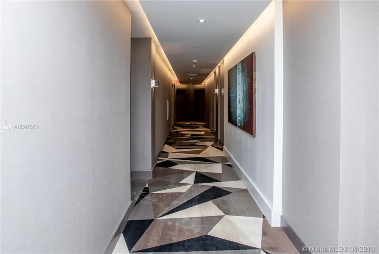 Marina Palms Yacht Club and Residences North Tower #1003 image #28