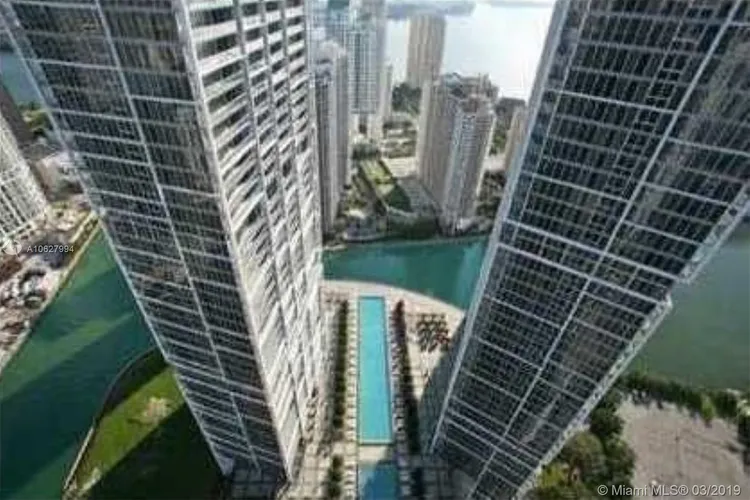 Icon Brickell II #907 image #16