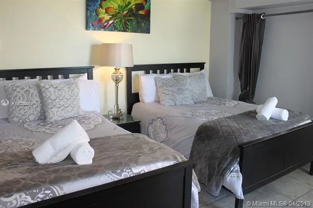 Shelborne #1005 image #6