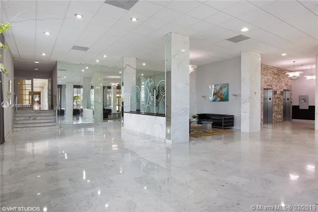 Carriage Club South #10K image #12