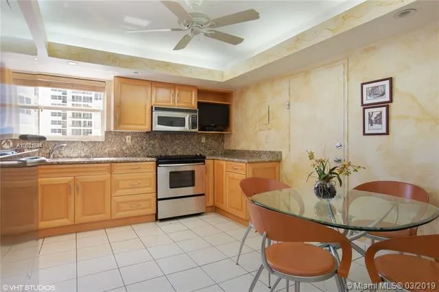 Carriage Club South #10K image #6