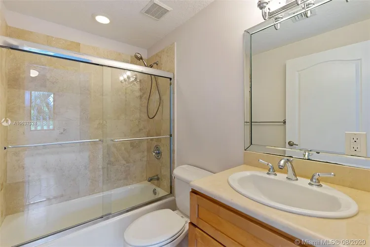 Avignon in the Gables #6 image #10