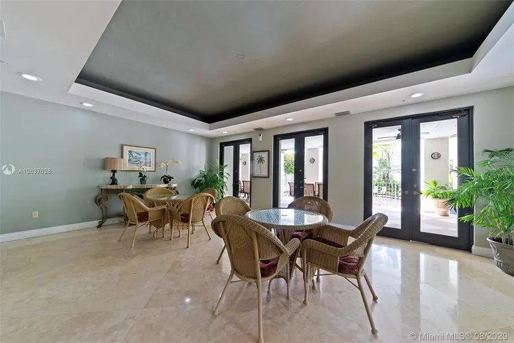 Avignon in the Gables #6 image #14