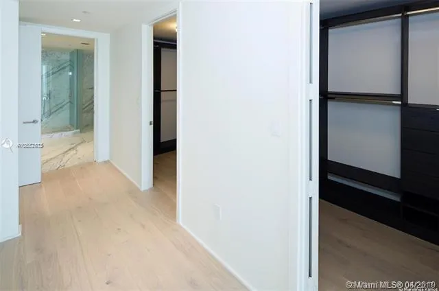 321 Ocean Drive #301 image #9