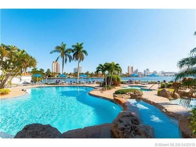 Mystic Pointe 200 #2610 image #17