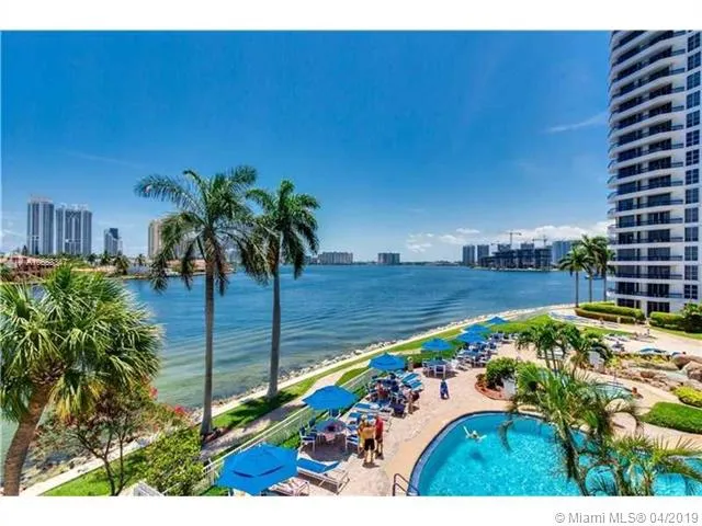 Mystic Pointe 200 #2610 image #19