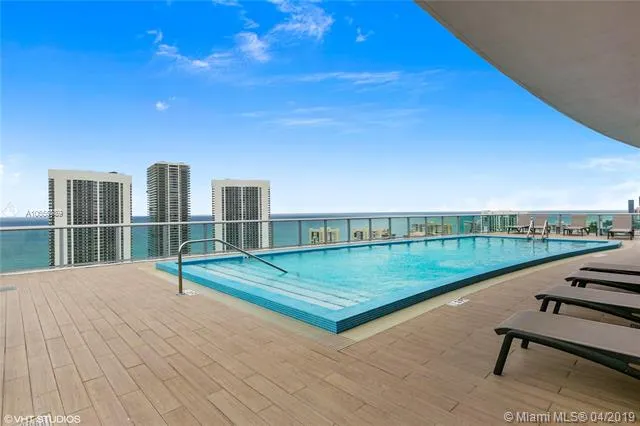 Beachwalk #T2402 image #10