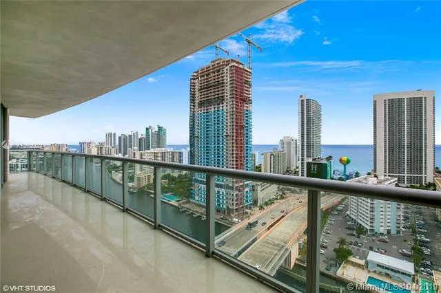 Beachwalk #T2402 image #6