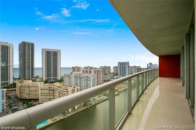 Beachwalk #T2402 image #9