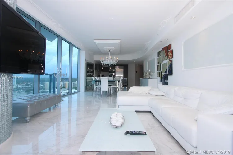 Jade Beach #1801 image #17