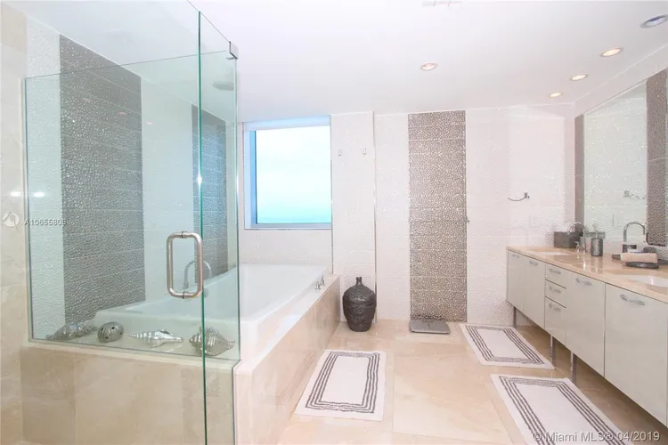 Jade Beach #1801 image #6