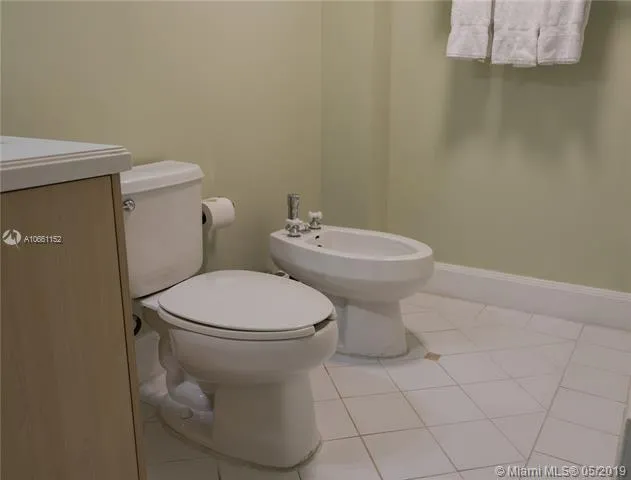 The Mutiny #810 image #12