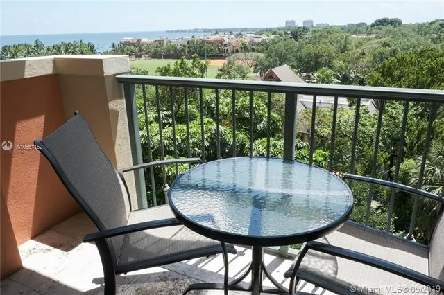 The Mutiny #810 image #13