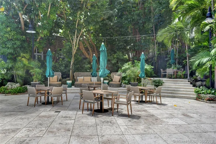 The Mutiny #810 image #18