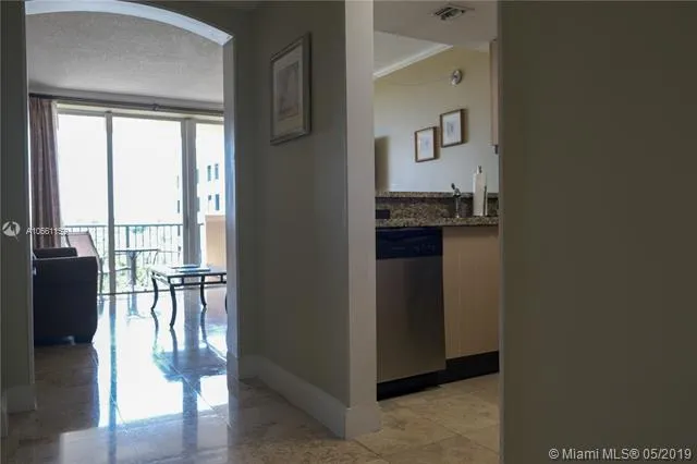 The Mutiny #810 image #6