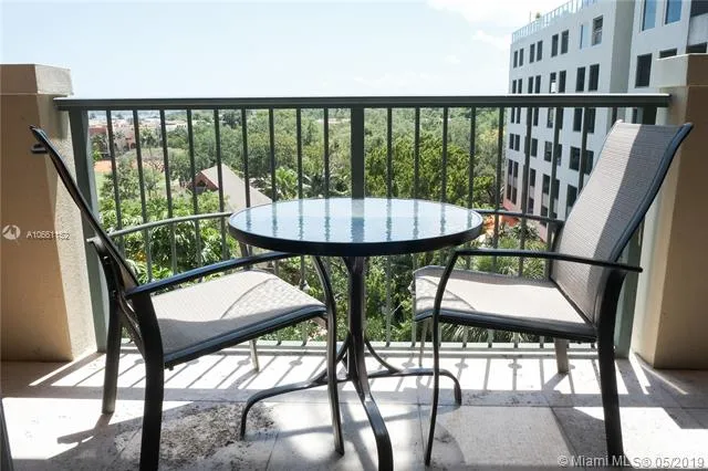 The Mutiny #810 image #8