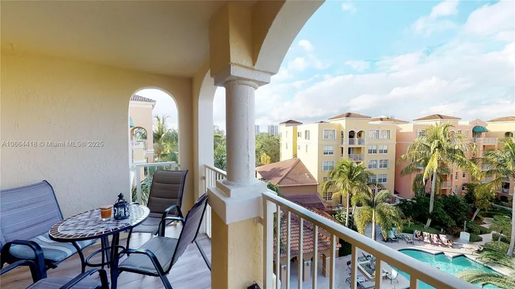 The Yacht Club at Aventura #5606 image #6