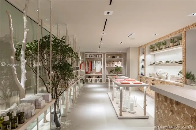 1 Hotel & Homes #PH-1604 image #22