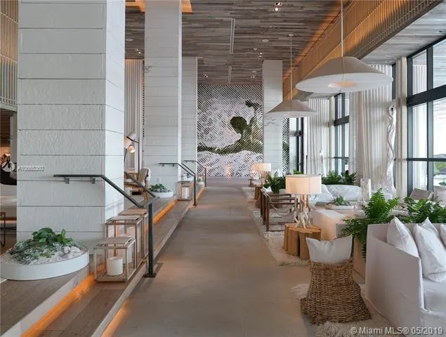 1 Hotel & Homes #PH-1604 image #25