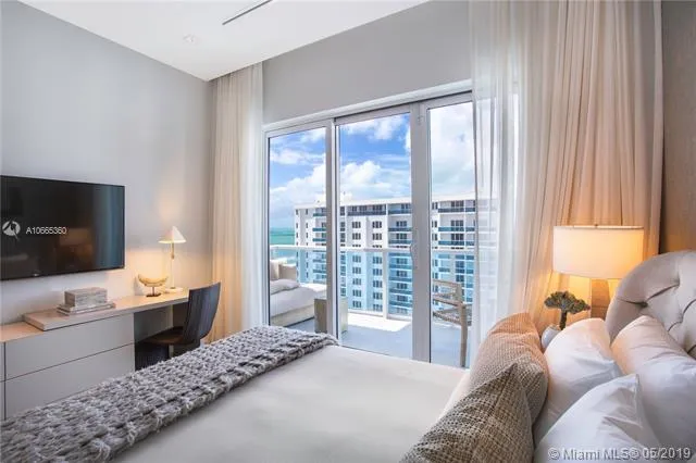 1 Hotel & Homes #PH-1604 image #6