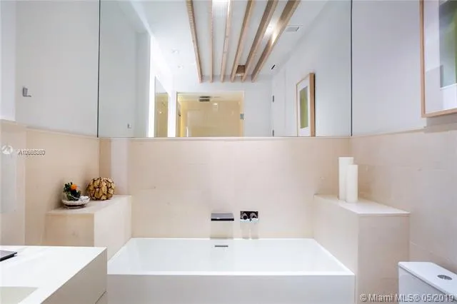 1 Hotel & Homes #PH-1604 image #7