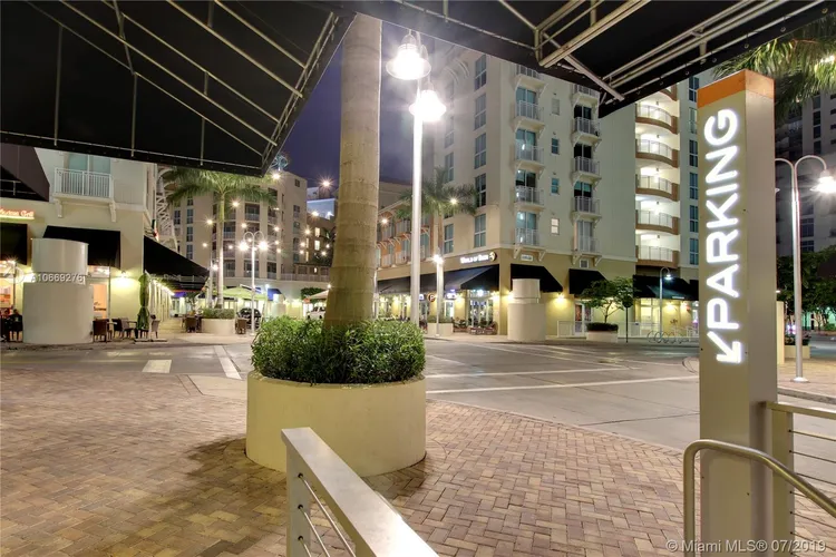 Downtown Dadeland #208 image #10