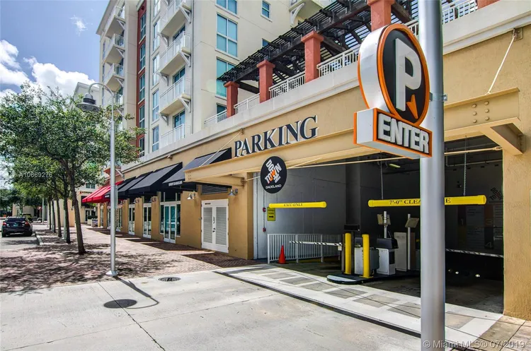 Downtown Dadeland #208 image #11