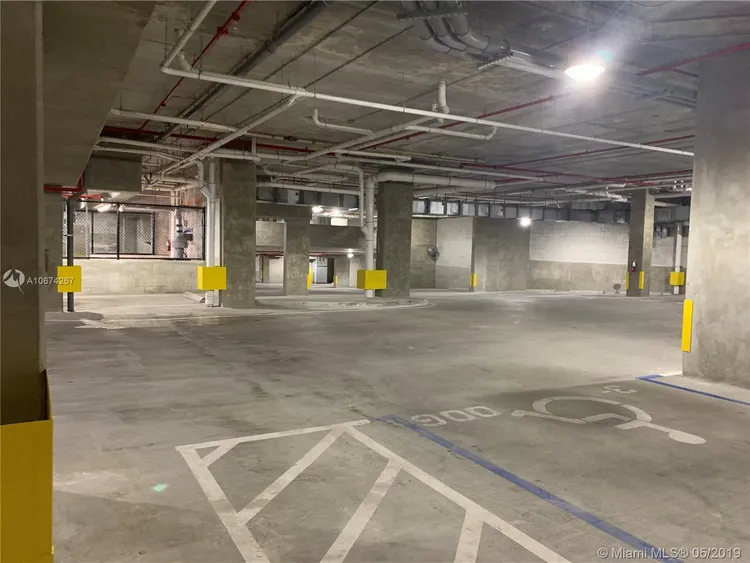 Merrick Manor #PH1001 image #25