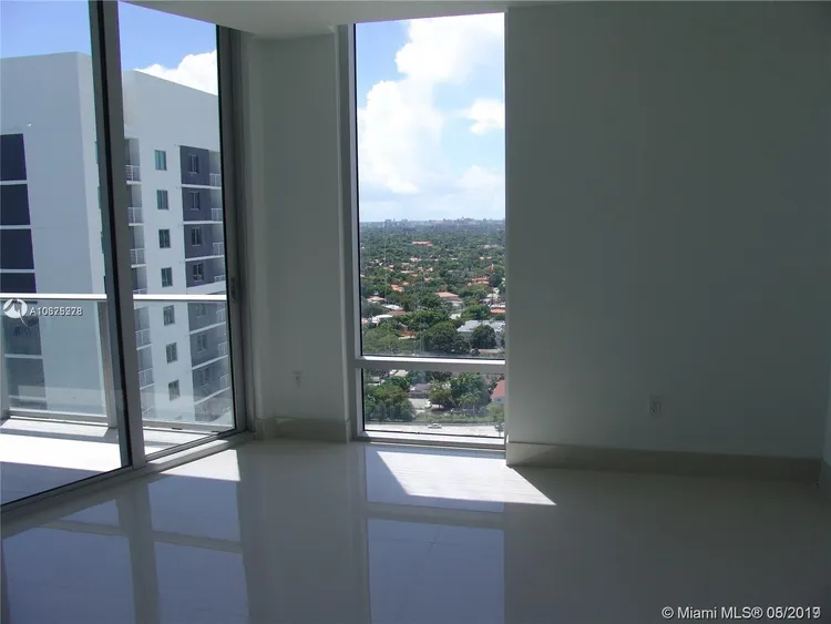 Brickell Ten #PH2206 image #14