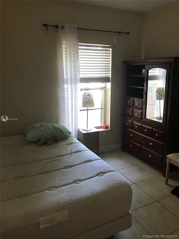 Villa Capri #233 image #12