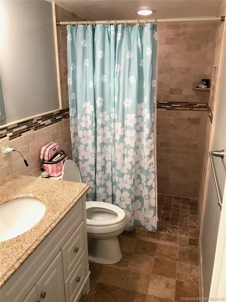 Villa Capri #233 image #13