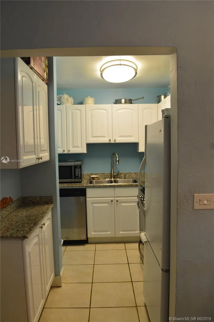 Villa Capri #233 image #8