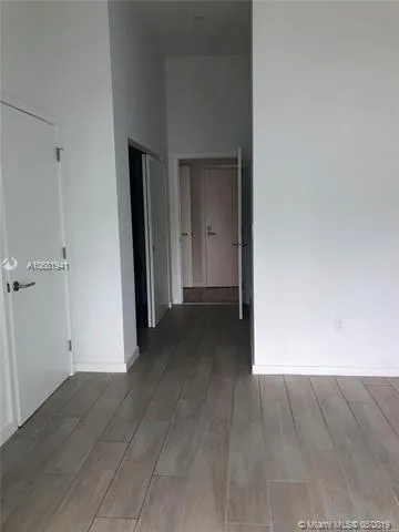 Le Parc at Brickell #303 image #11