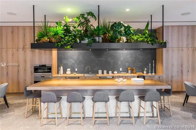 Park Grove Club Residences #1101 image #21