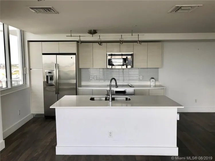 Baltus House #1401 image #11