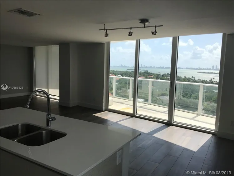 Baltus House #1401 image #13