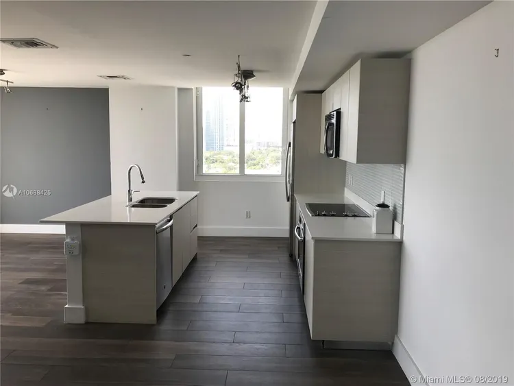 Baltus House #1401 image #14