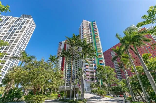 Villa Regina Condo #1604 image #16