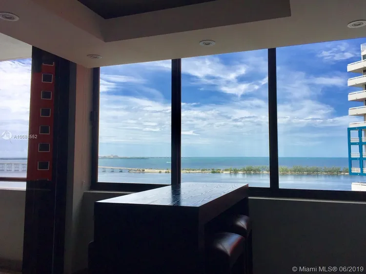 Villa Regina Condo #1604 image #25