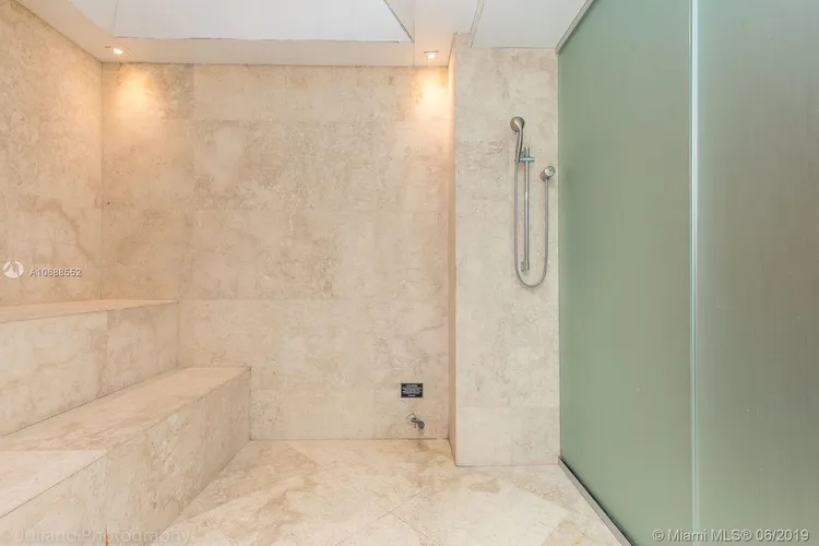 Villa Regina Condo #1604 image #32