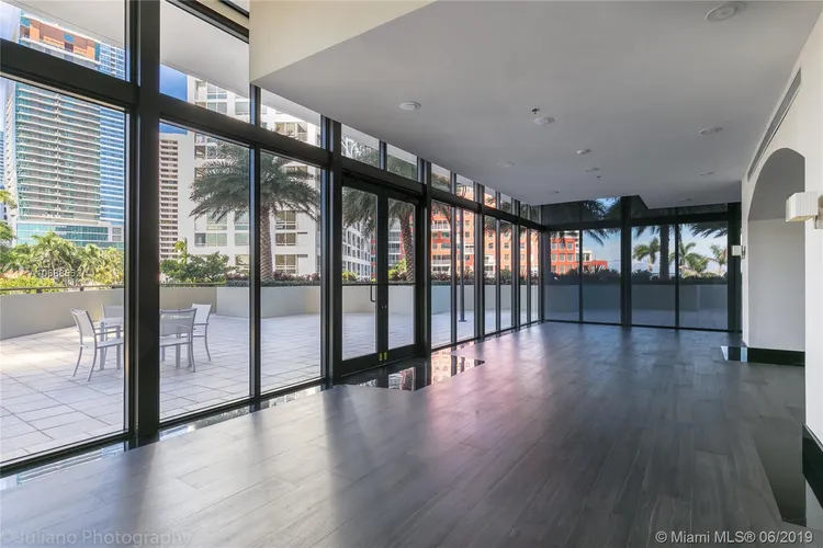 Villa Regina Condo #1604 image #33